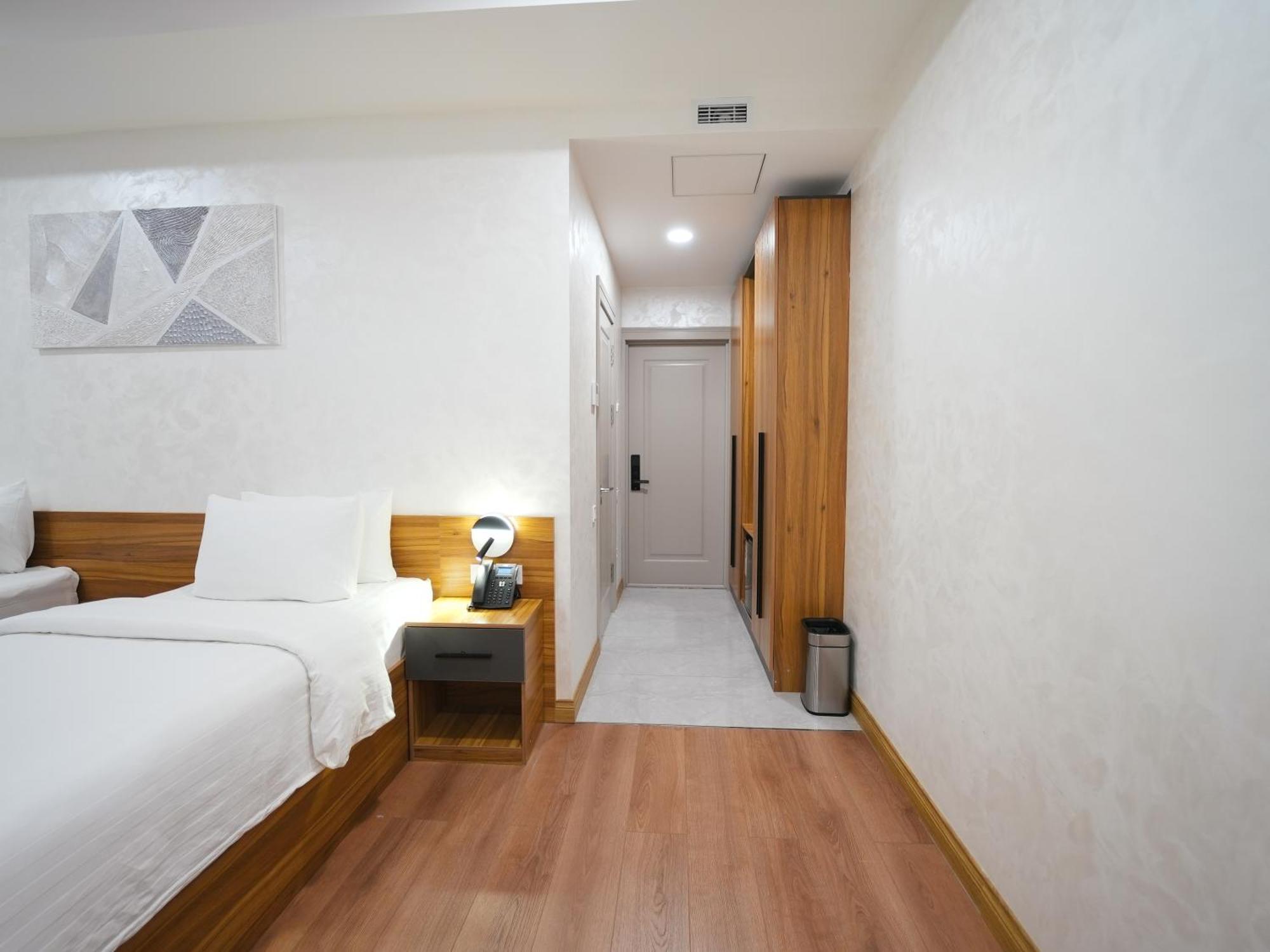 טשקנט Avant Express Hotel Pool&Spa מראה חיצוני תמונה